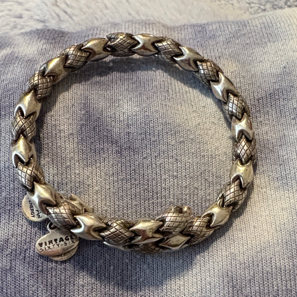 EUC Alex and Ani Vintage 66 Snake Silver Bracelet
